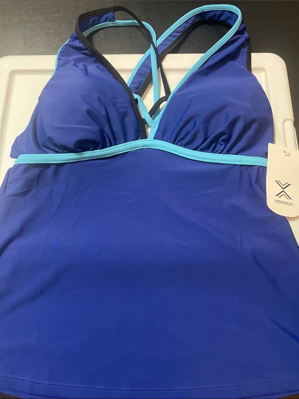 Xersion Blue Tankini Top w Aqua Trim NWT Sz. XS super pretty blue colors.